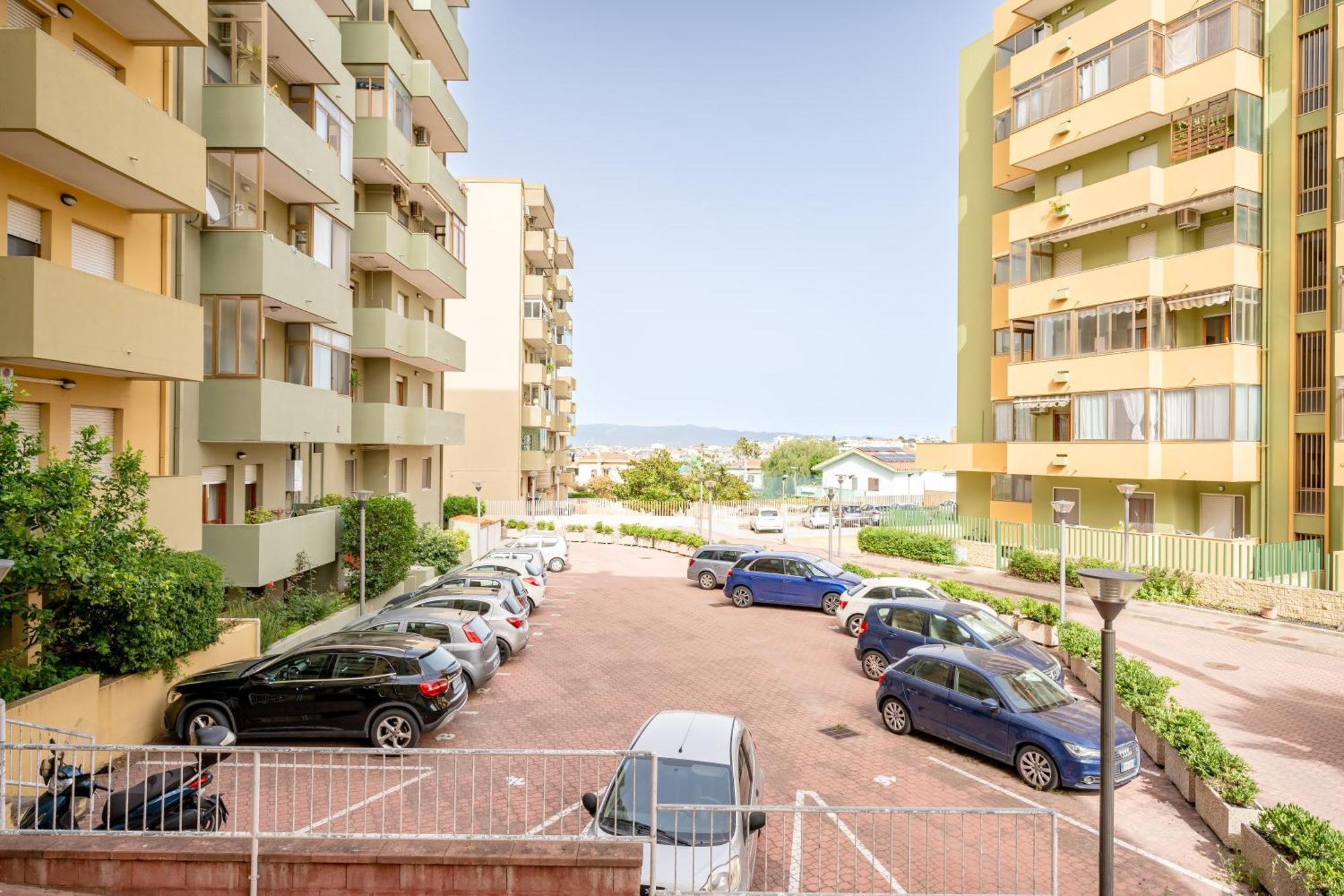 Kalbia Apartment Or Rooms Renovated, Functional, Intimate And More Cagliari Dış mekan fotoğraf