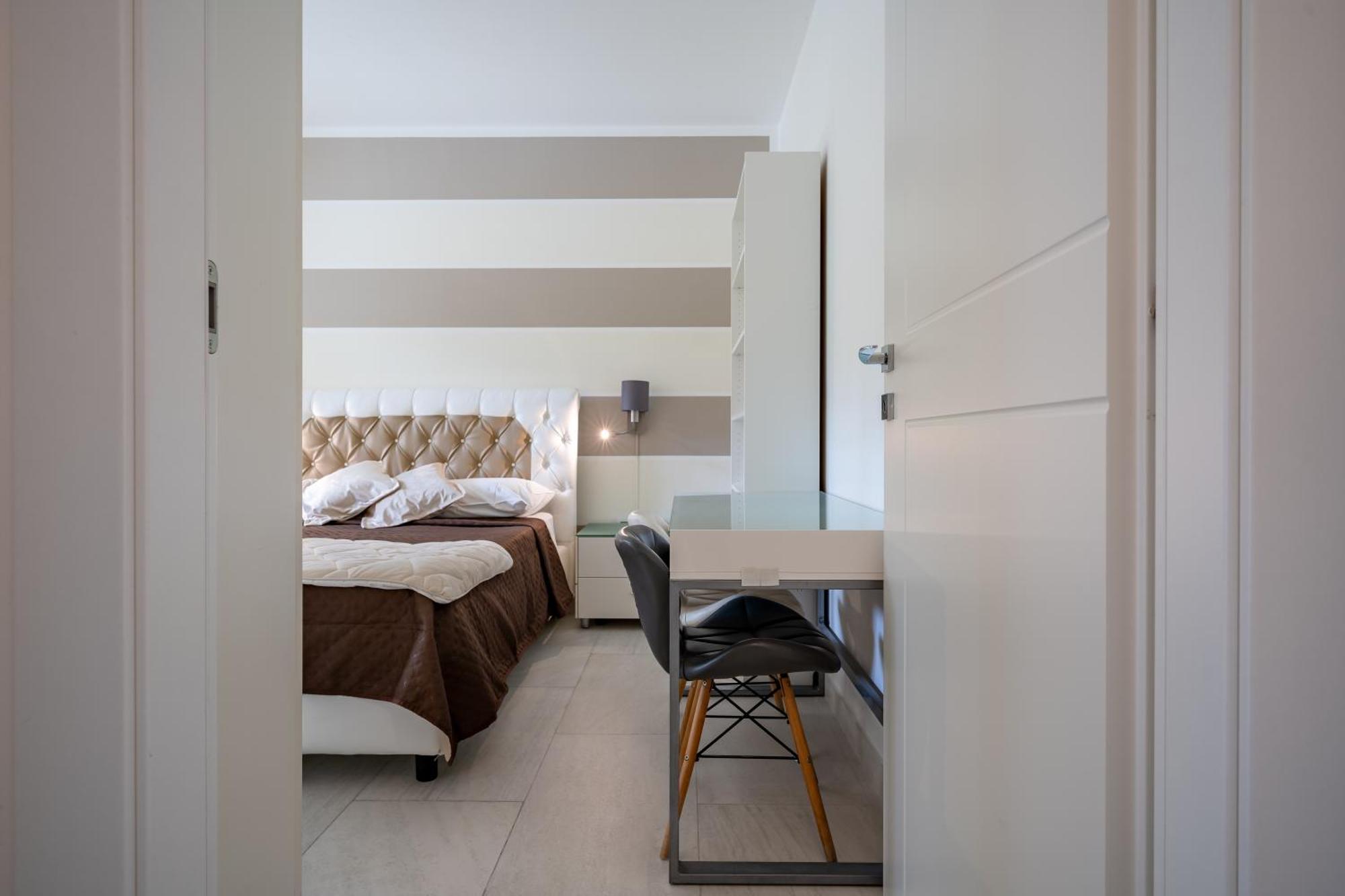 Kalbia Apartment Or Rooms Renovated, Functional, Intimate And More Cagliari Dış mekan fotoğraf
